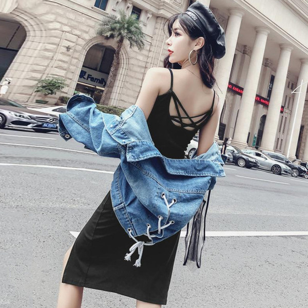 Geaca de dama moderna din denim lat cu sireturi in albastru