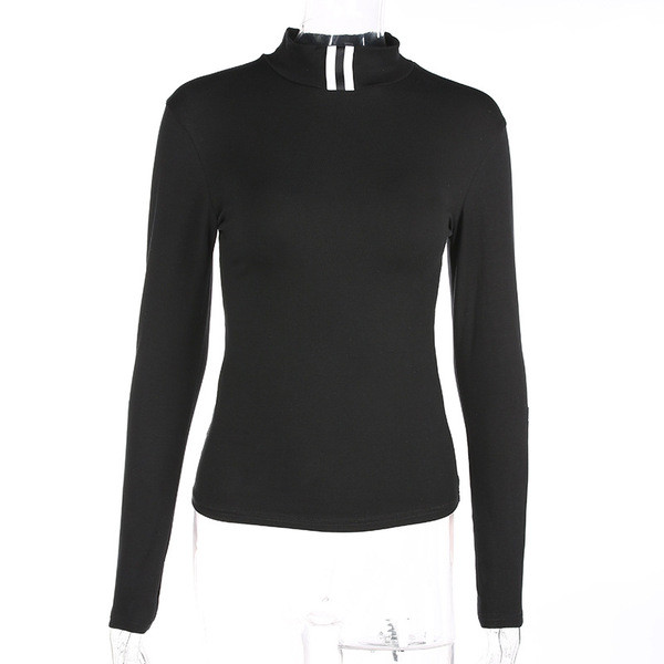 Μοντέρνα γυναικεία μπλούζα με κολάρο και μακρύ μανίκι σε μαύρο χρώμα