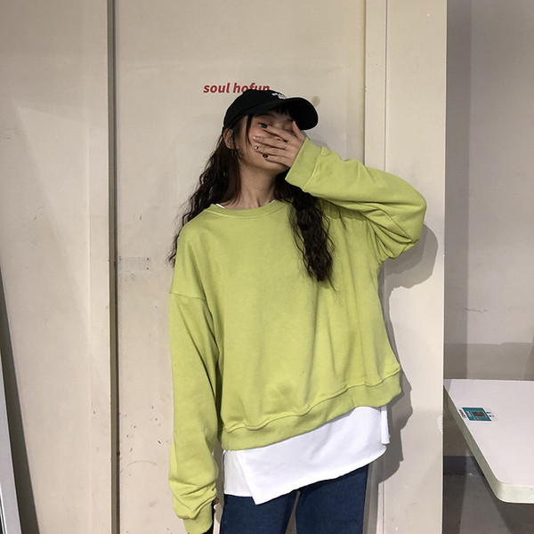 Bluză casual de damă cu decolteu rotund în verde, galben și albastru