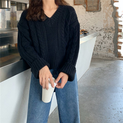 Női pulóver spitzgallérral, fekete, szürke és bézs színben