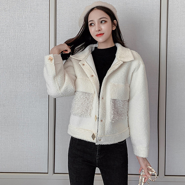 Дамско палто с копчета и джоб в бял и розов цвят