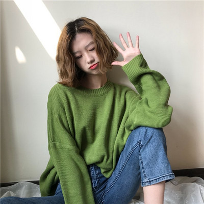 Stílusos női téli pulóver zöld, fehér és kék hasítékokkal