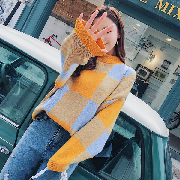 Μοντέρνο γυναικείο πουλόβερ  σε μπλε, πράσινο και κίτρινο χρώμα