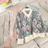 Pulover de dama cu decolteu spitz in doua culori