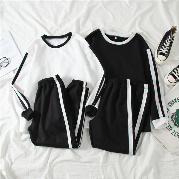 Set sport pentru femei din două părți cu margine alb-negru