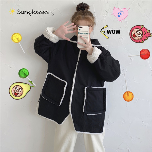 Μακρύ γυναικείο παλτό με τσέπες σε μα'υρο χρώμα