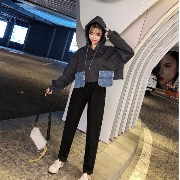 Set hanorac lat si pantaloni in doua culori