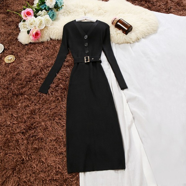 Модерна дамска рокля с дълъг ръкав и колан в черен и зелен цвят