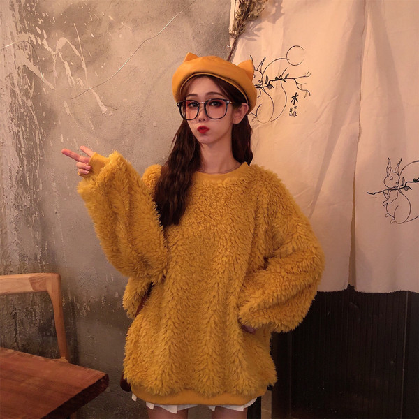 Puha női pulóver két színben, ovális nyakkivágással