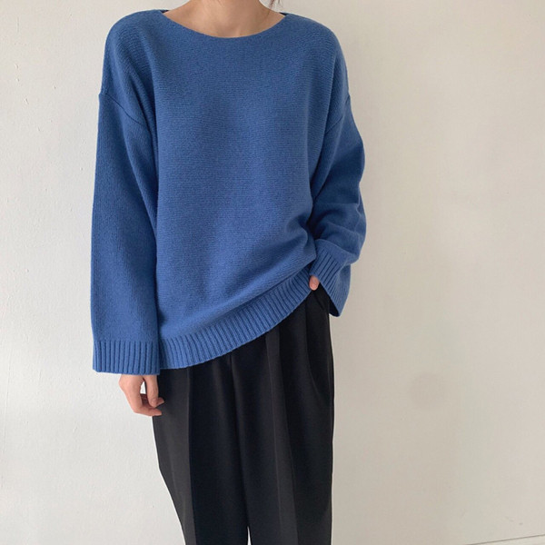 Pulover de dama modern cu decolteu rotund si maneci largi in mai multe culori