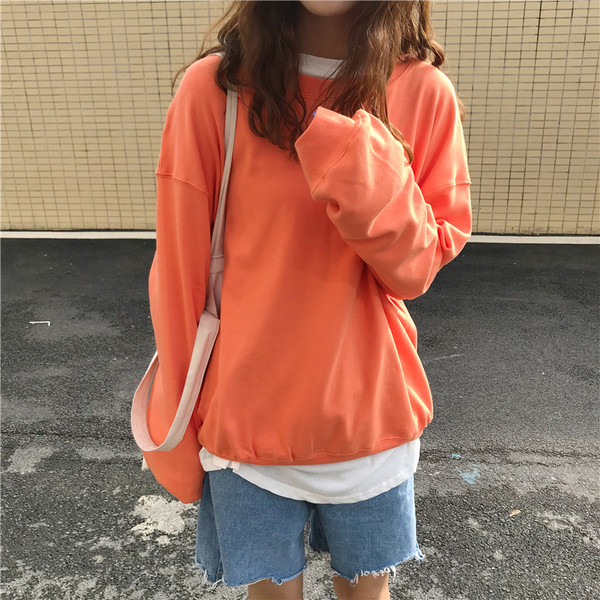 Női alkalmi blúz kerek nyakkivágással, többféle színben