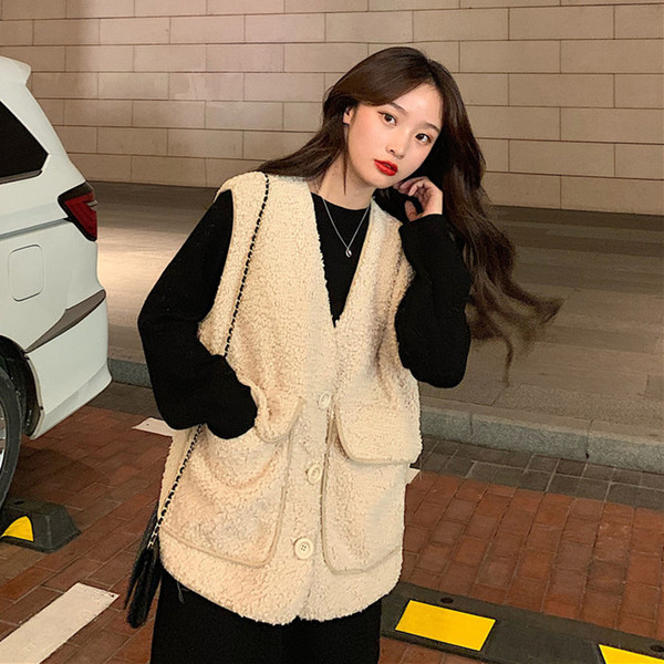 Vesta de dama in doua culori cu buzunare si nasturi