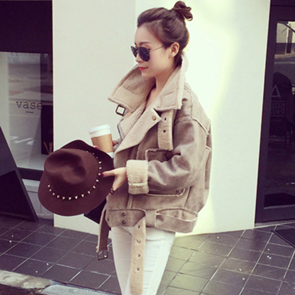 NOU Palton modern de damă cu căptușeală moale în bej și negru