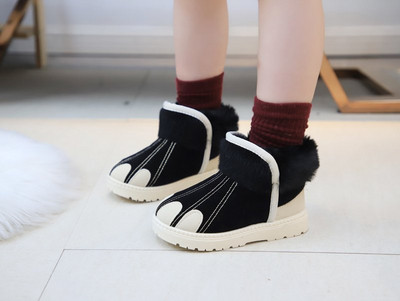 Μοντέρνες παιδικές μπότες κατάλληλες για κορίτσια και αγόρια με απαλή επένδυση σε τέσσερα χρώματα