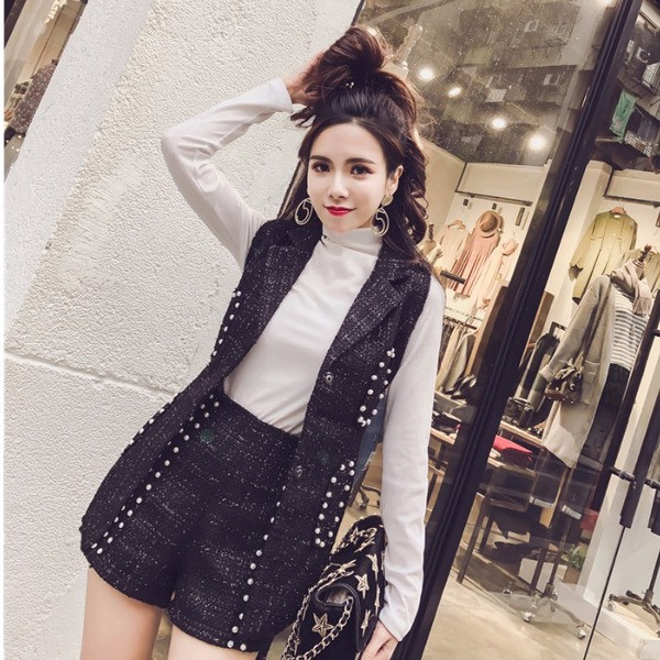 Női mellény és rövidnadrág szett