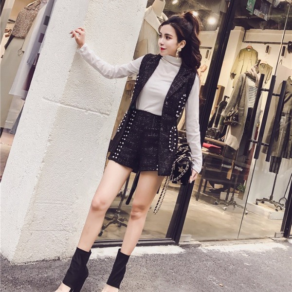 Női mellény és rövidnadrág szett