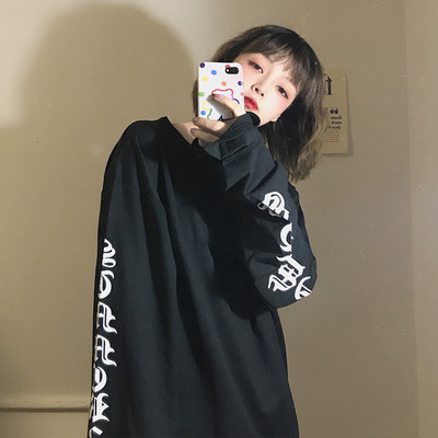 Γυναικεία καθημεριν΄ή μπλούζα με στρογγυλη λαιμόκοψη