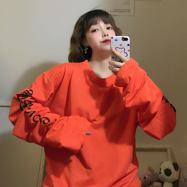 Γυναικεία καθημεριν΄ή μπλούζα με στρογγυλη λαιμόκοψη