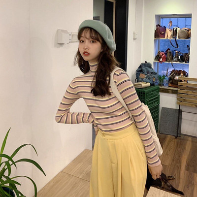 Γυναικεία ριγέ μπλουζάκι λεπτό μοντέλο με κολάρο