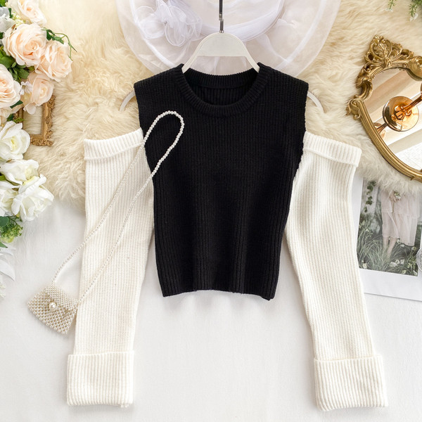 Pulover de dama cu umerii goi in rosu si negru