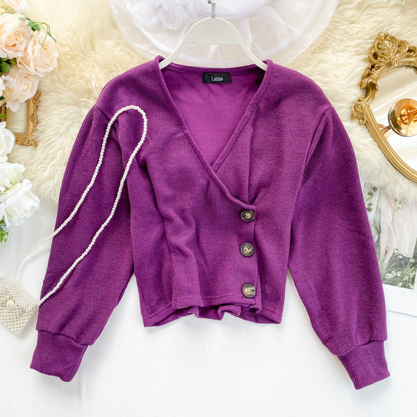 Γυναικεία μπλούζα με V-λαιμόκοψη και κουμπιά σε διάφορα χρώματα