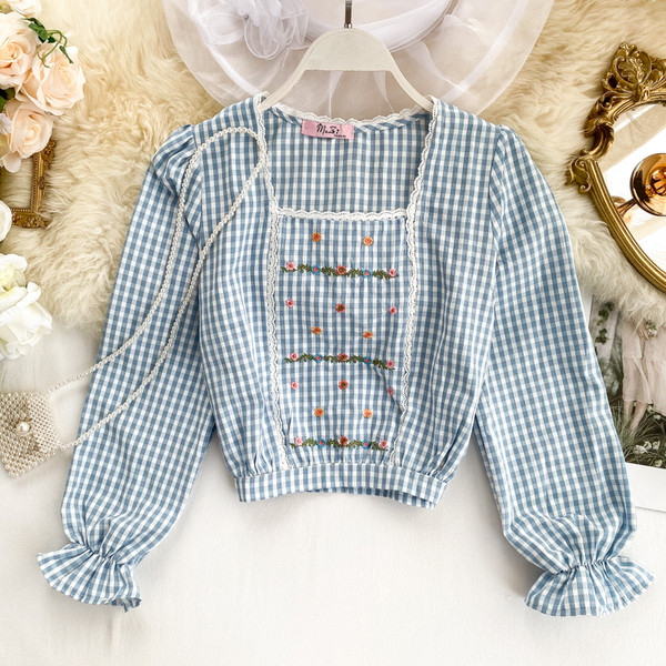 Női kockás ing három színben hímzéssel