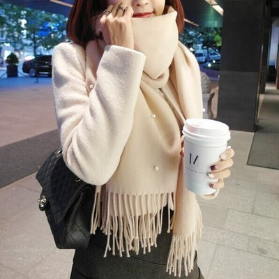 Κομψό γυναικείο κασκόλ με πέρλες και κρόσσια σε διάφορα χρώματα