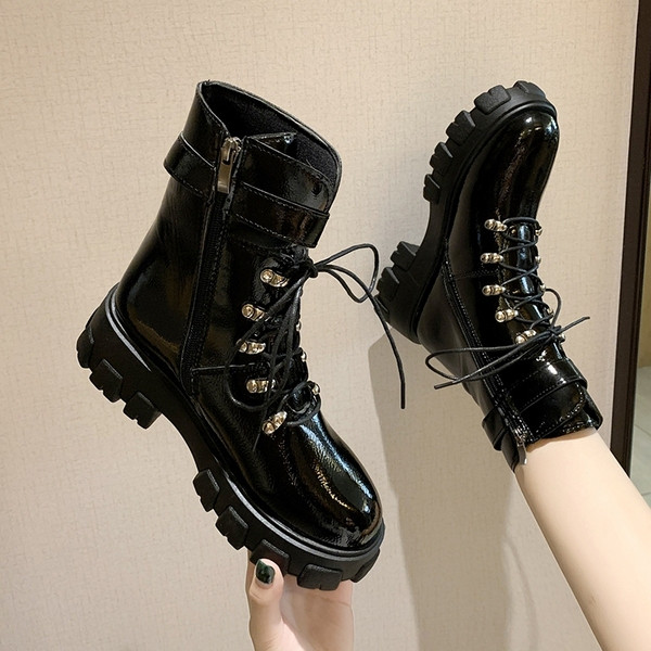 Cizme casual de dama cu sireturi si fermoar de culoare neagra cu talpa plata