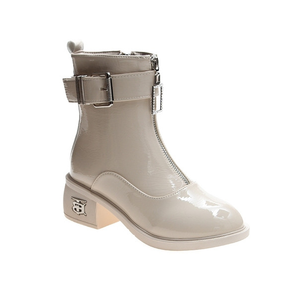 Modern női csizma cipzárral és csattal bézs és fekete színben