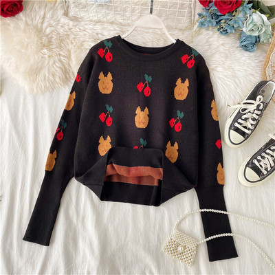 Νέο μοντέλο γυναικείο πουλόβερ με ωοειδές λαιμό και εφαρμογή σε λευκό και μαύρο χρώμα