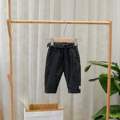 Μοντέρνα παιδικά παντελόνια με τσέπες για αγόρια σε μαύρο και καφέ χρώμα