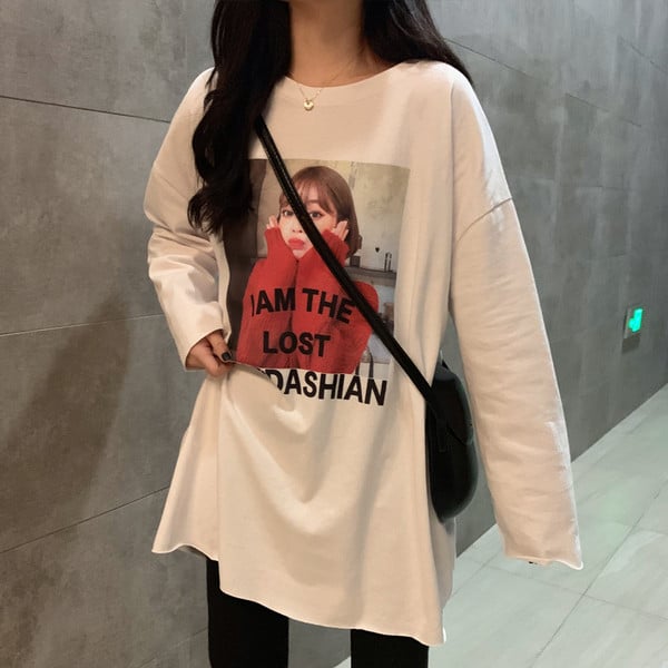 Γυναικεία casual μπλούζα μακρύ μοντέλο και εφαρμογή
