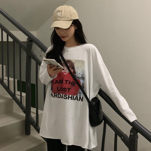 Γυναικεία casual μπλούζα μακρύ μοντέλο και εφαρμογή