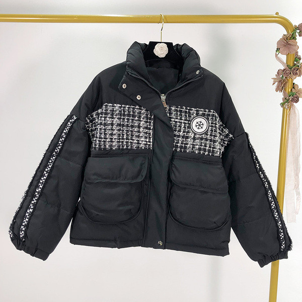 Modern téli kabát sárga, fehér és fekete színekben