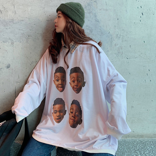 Μοντέρνα γυναικεία μπλούζα με εφαρμογή - μακρύ και φαρδύ μοντέλο