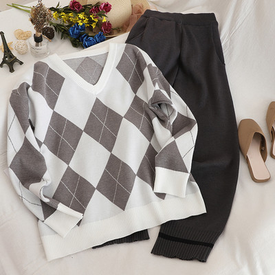 Modern női kétrészes szett fekete és barna színben