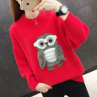 Alkalmi női pulóver 3D elemmel és ovális nyakkivágással