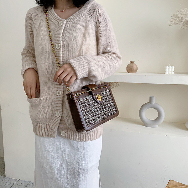 Modern női táska három színben lánccal