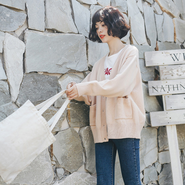 Női mellény zsebbel és gombokkal, két színben