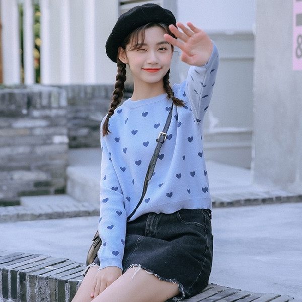 Női alkalmi blúz hosszú ujjal és ovális nyakkivágással bézs és kék színben