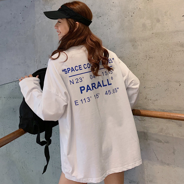 Női blúz széles modell, több színben felirattal