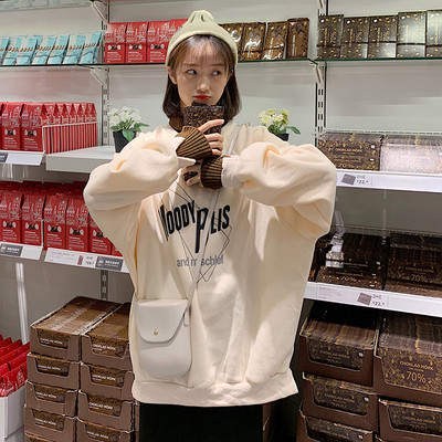 Γυναικεία casual μπλούζα με επιγραφή ευρύ και μακρύ μοντέλο