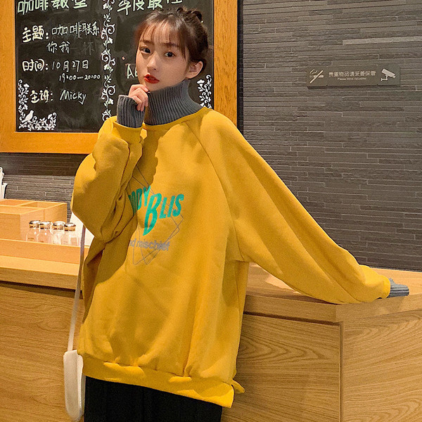 Γυναικεία casual μπλούζα με επιγραφή ευρύ και μακρύ μοντέλο