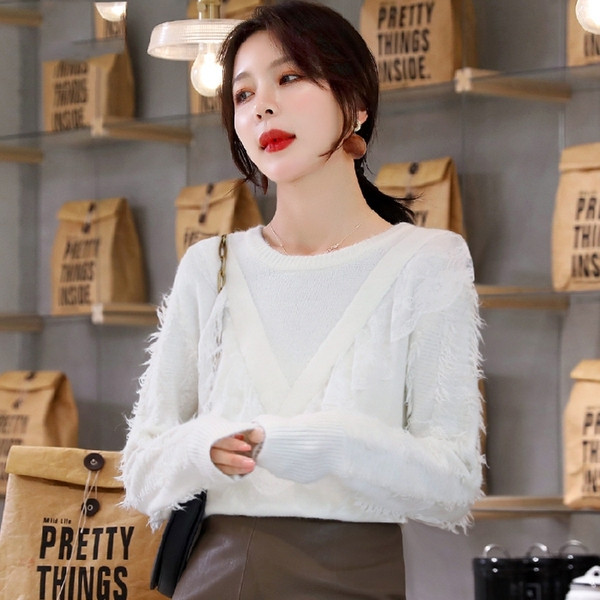 Καθημερινό γυναικείο πουλόβερ με ωοειδές ντεκολτέ και δαντέλα σε τρία χρώματα