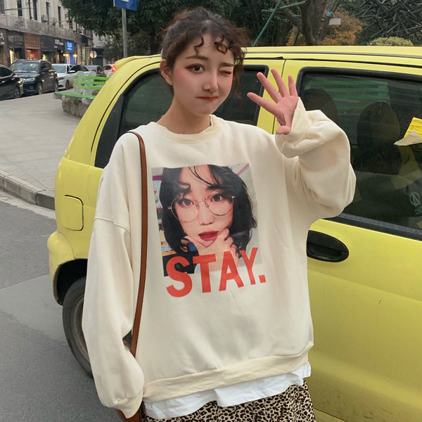 Casual γυναικεία μπλούζα φαρδύ μοντέλο με εφαρμογή