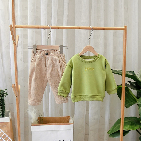 Σύγχρονη παιδική μπλούζα με γκρι και μαύρο χρώμα για αγόρια