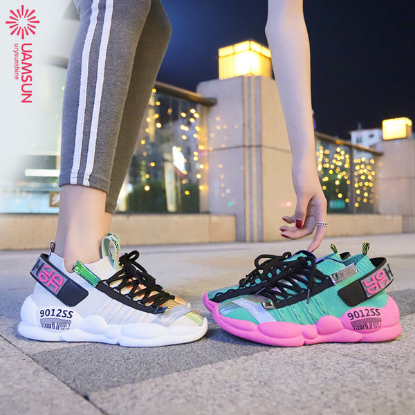 Modern női tornacipő vastag talppal és fűzővel, három színben