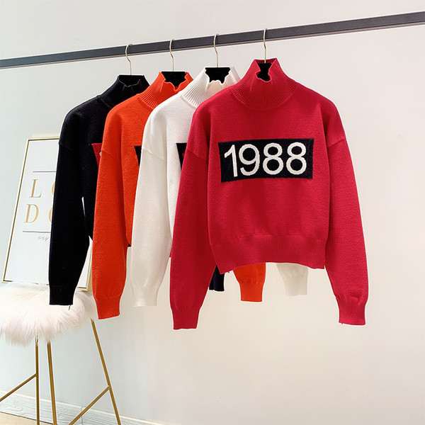 Μοντέρνο γυναικείο πουλόβερ με υψηλό γιακά σε διάφορα χρώματα