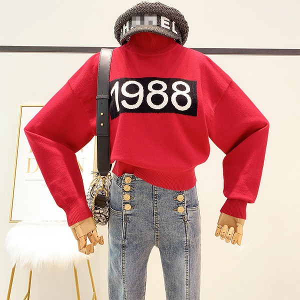 Μοντέρνο γυναικείο πουλόβερ με υψηλό γιακά σε διάφορα χρώματα