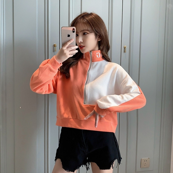 Καθημερινό γυναικείο φούτερ με φερμουάρ και γράμματα σε τρία χρώματα